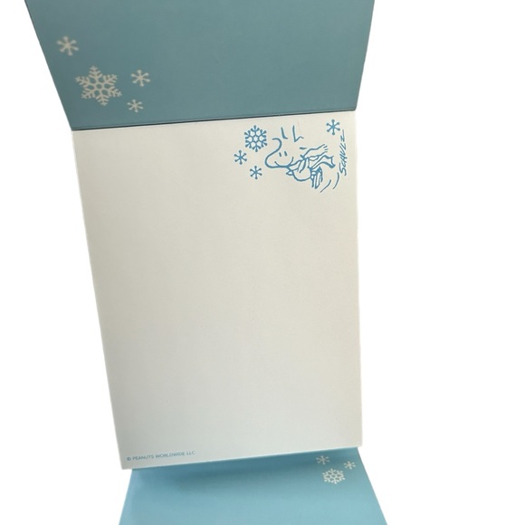 Hallmark Peanuts Snoopy Woodstock Linus Mini Memo Pad NEW 75  4.5"x3.5" Win… - Picture 3 of 4